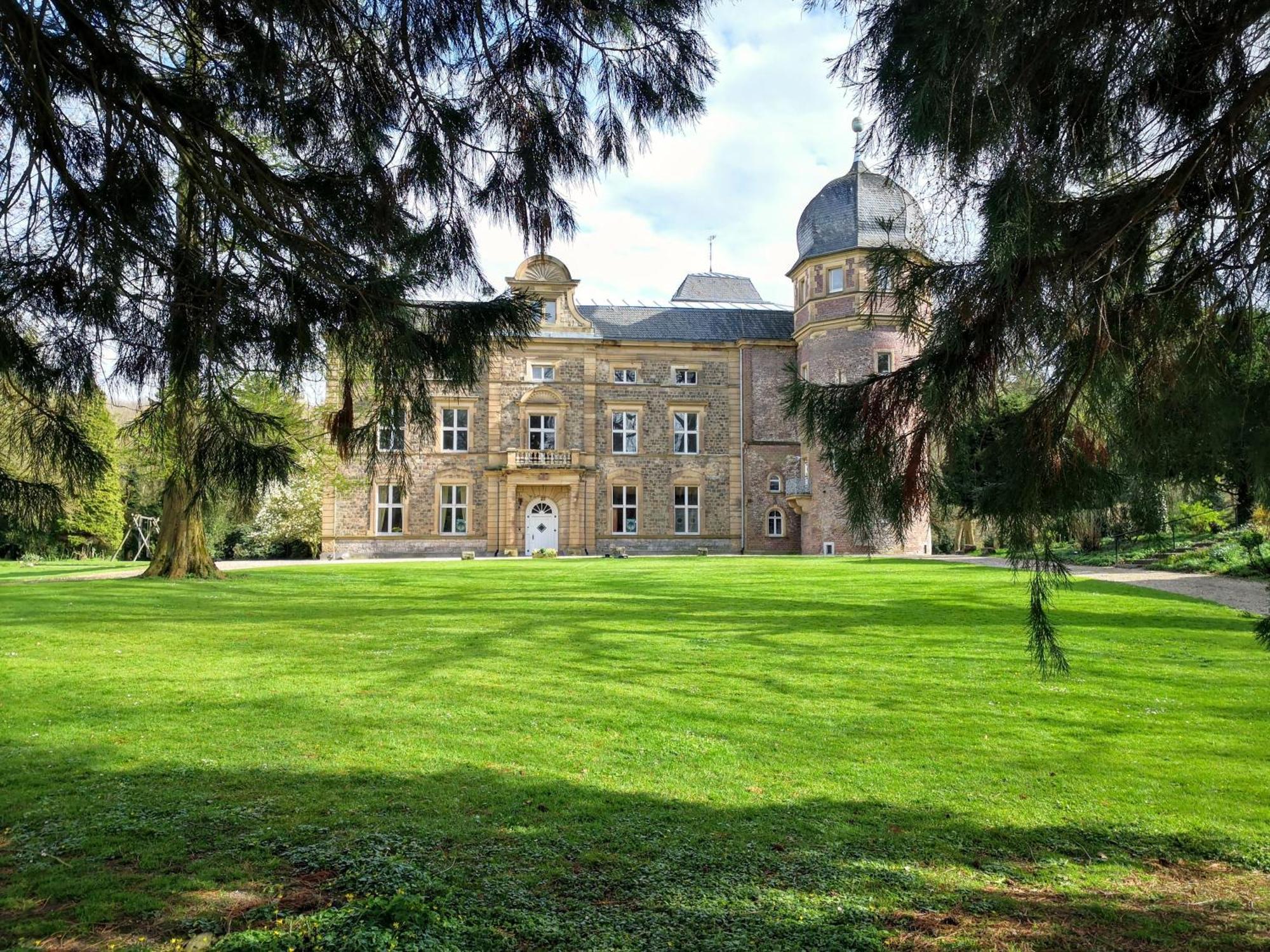 Apartments Am Schloss Rimburg Ubach-Palenberg المظهر الخارجي الصورة